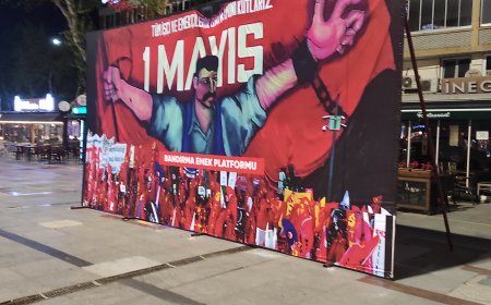 1 Mayıs Emek ve Dayanışma Günü Kutlu Olsun