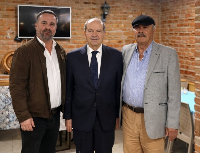 Ersin Tatar Söke’de Vatandaşlarla Buluştu